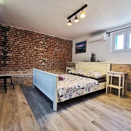 Crobeauty Villa سبليت المظهر الخارجي الصورة